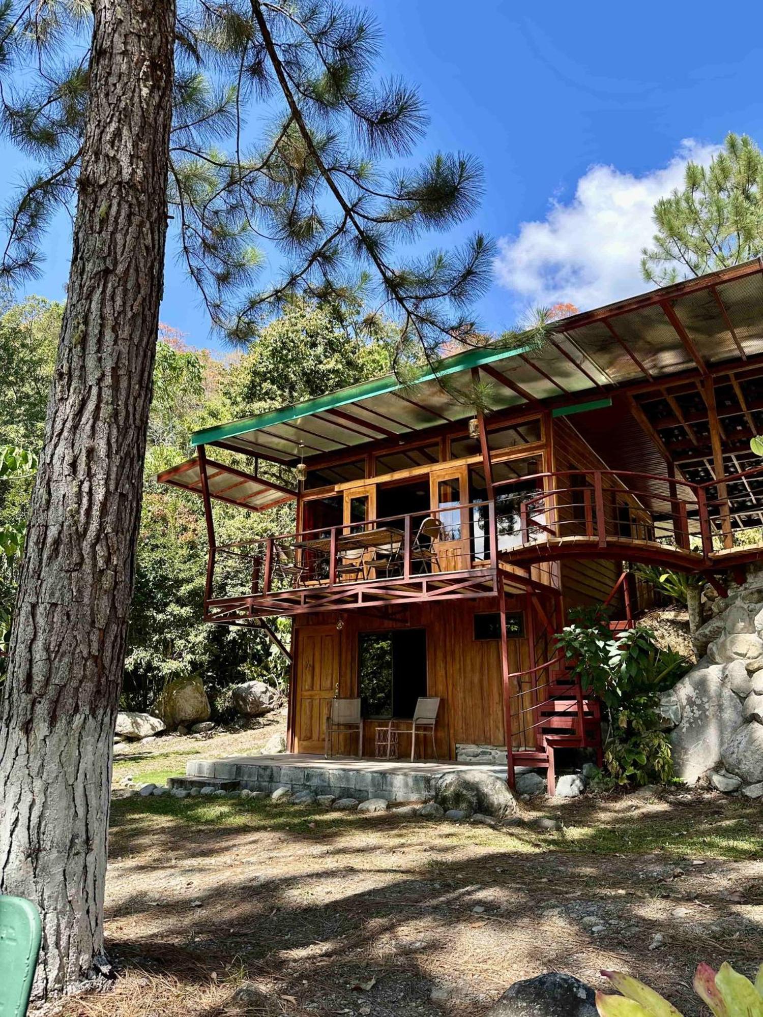 Hotel De Montana El Pelicano San Isidro De El General ภายนอก รูปภาพ